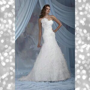 NWT Impression Bridal Wedding Gown 10023